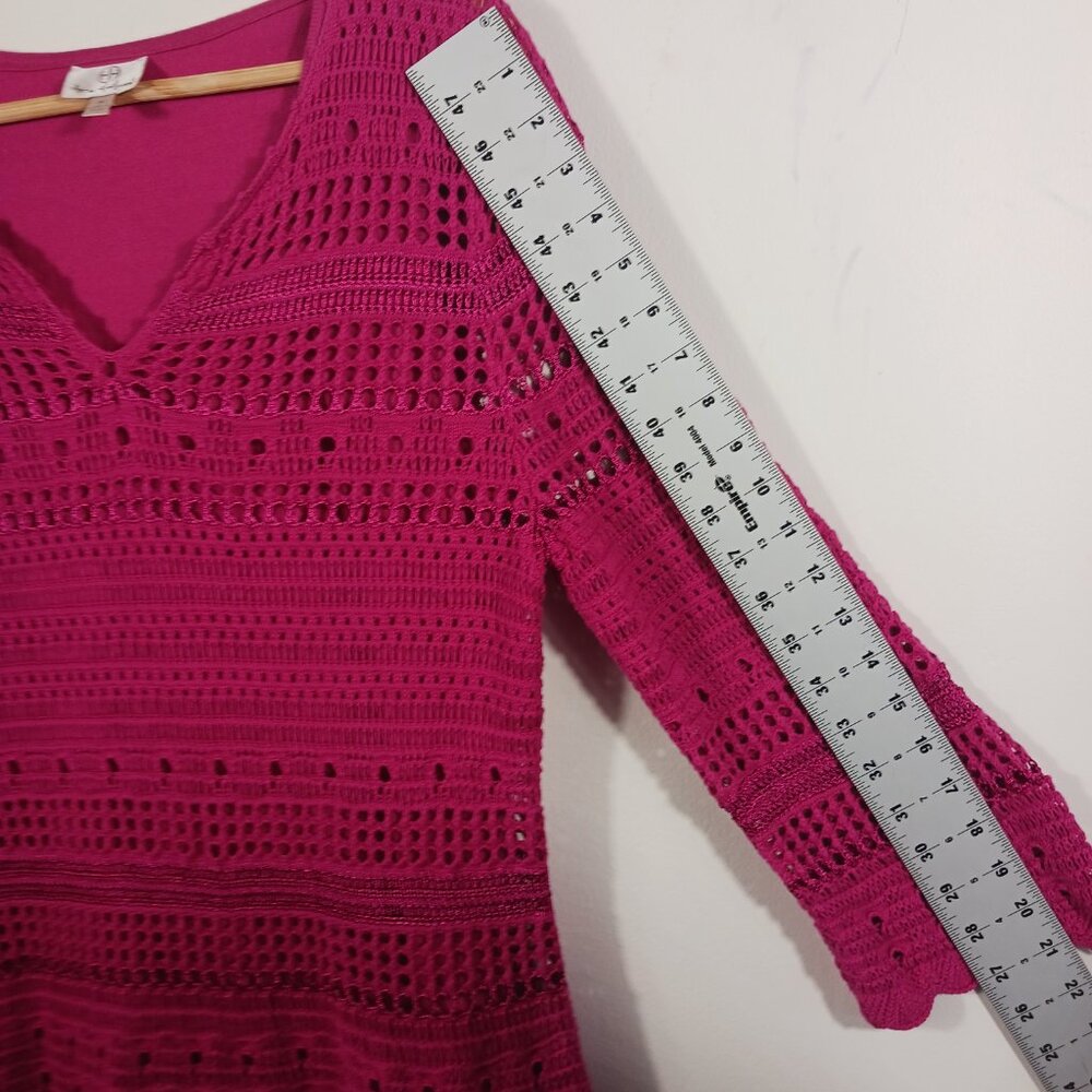 Hot In Hollywood Fuchsia Pink Crochet Tunic W/ Attached Tank, 3/4 Sleeve, Medium - Picture 13 of 16